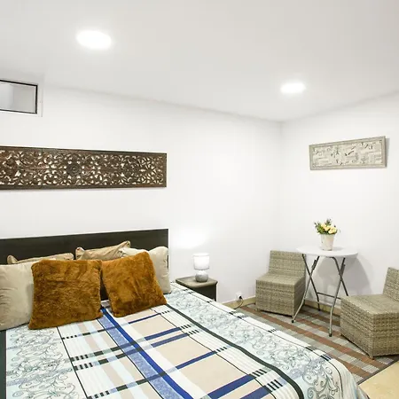 Apartment En Parrales